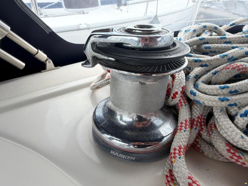 Bavaria 32