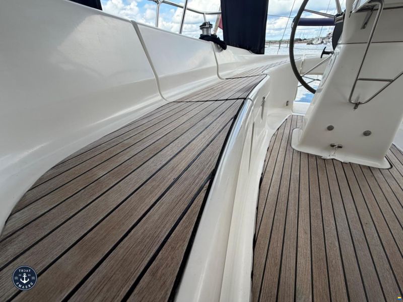 Bavaria 32