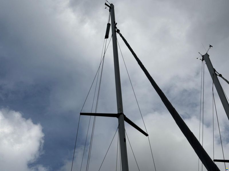 Bavaria 32