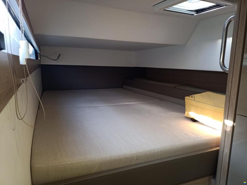Aventura Yachts 34