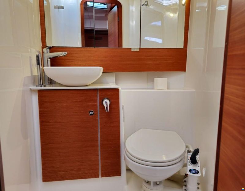 Dufour 430 Grand Large