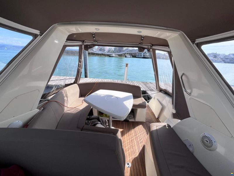 Jeanneau Leader 8
