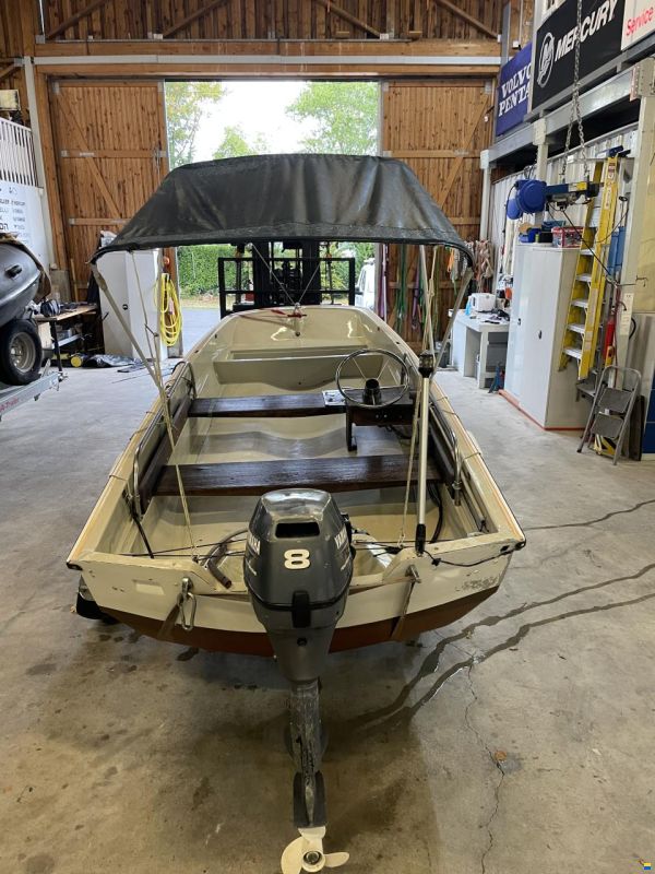 Boston Whaler Fisher-Pierce