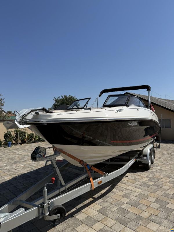 Bayliner VR6