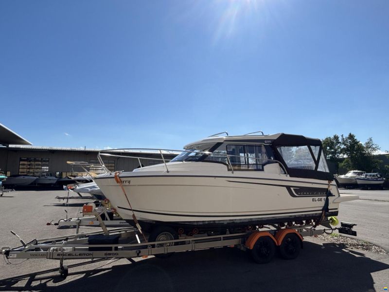 Jeanneau Merry Fisher 695 S2