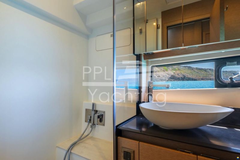 Prestige 460 Fly