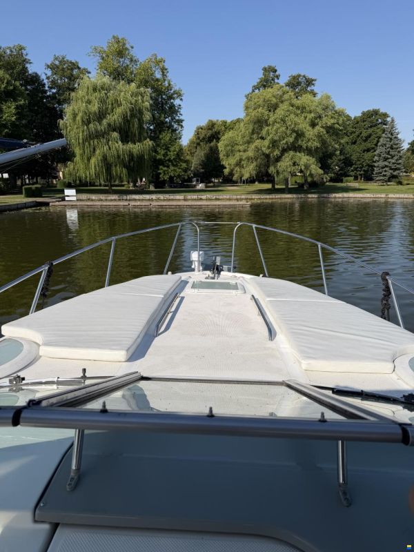 Bayliner 300sb