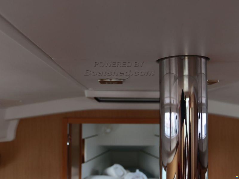 Beneteau Oceanis 35.1