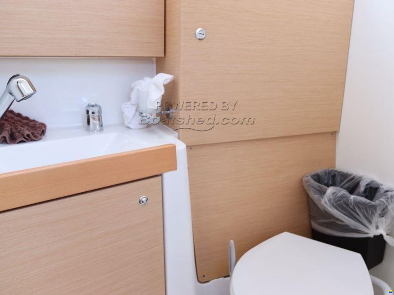 Beneteau Oceanis 35.1