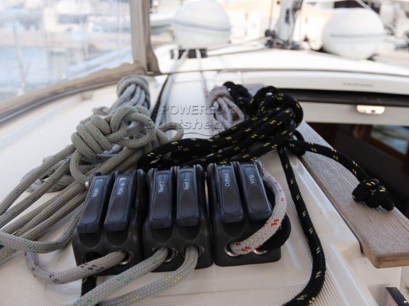 Beneteau Oceanis 35.1