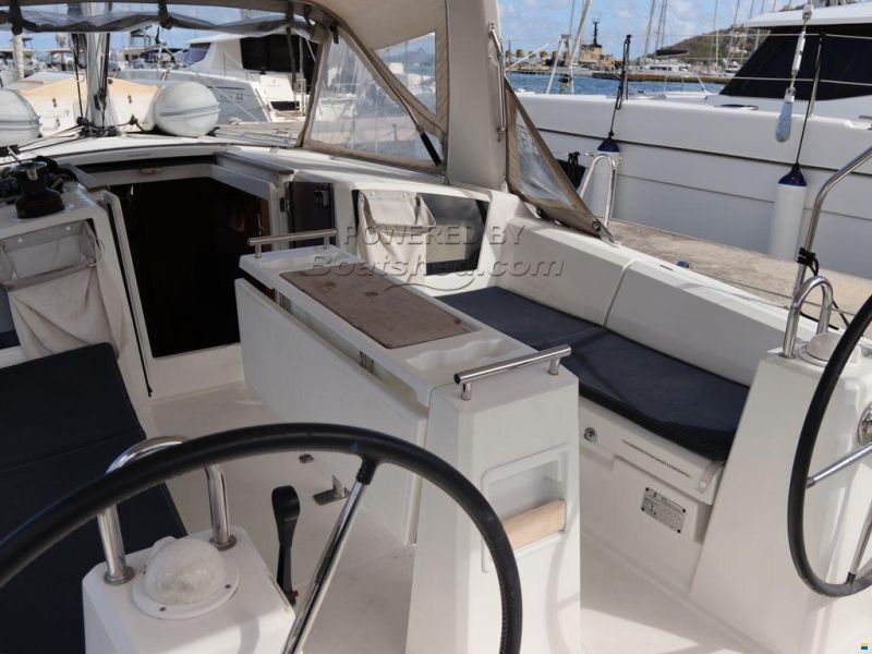 Beneteau Oceanis 35.1