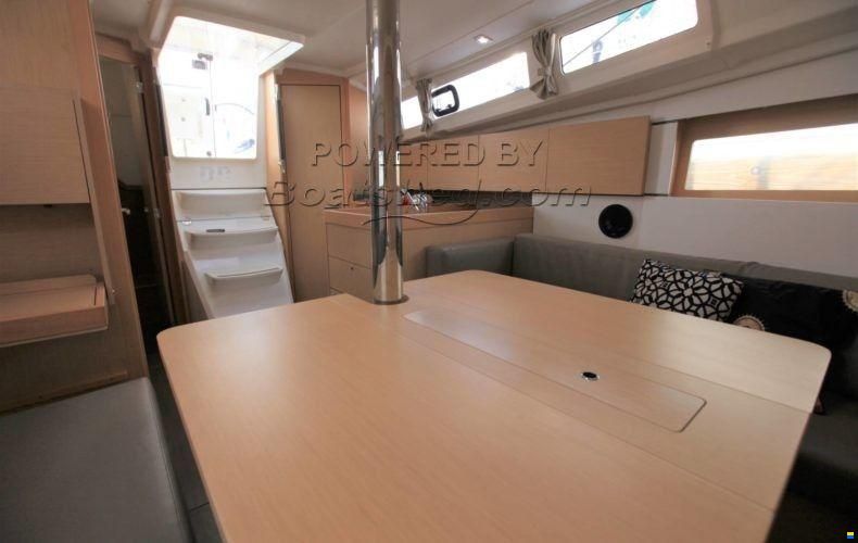 Beneteau Oceanis 35.1