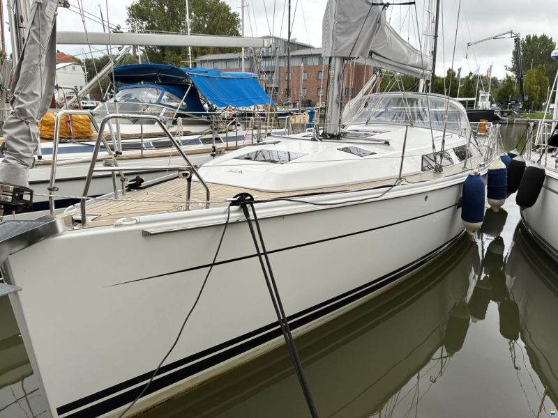 Hanse 375