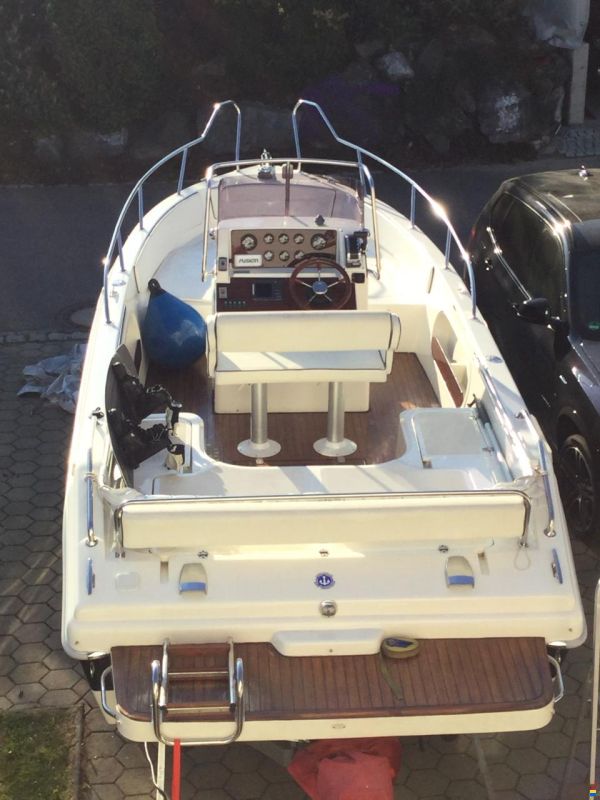 Lamberti YAMA 20,5 Open EFB