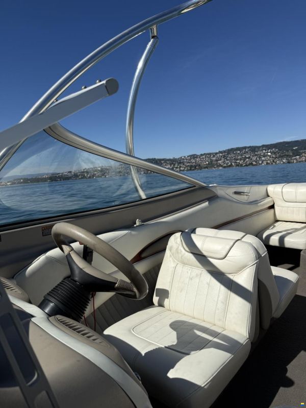 Bayliner Capri 2050 SE-BX Mercruiser 4.3