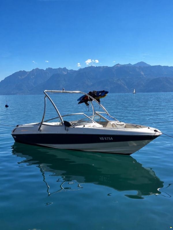 Bayliner Capri 2050 SE-BX Mercruiser 4.3