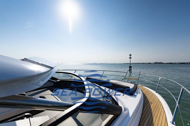 Bavaria SR 38 Open Top Charter