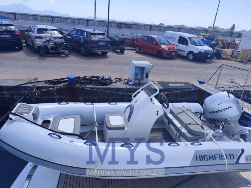Cerrimarine 86 Fly Sport Fleet