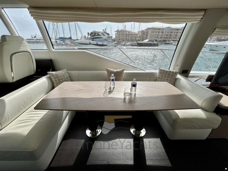 Azimut 66 Flybridge