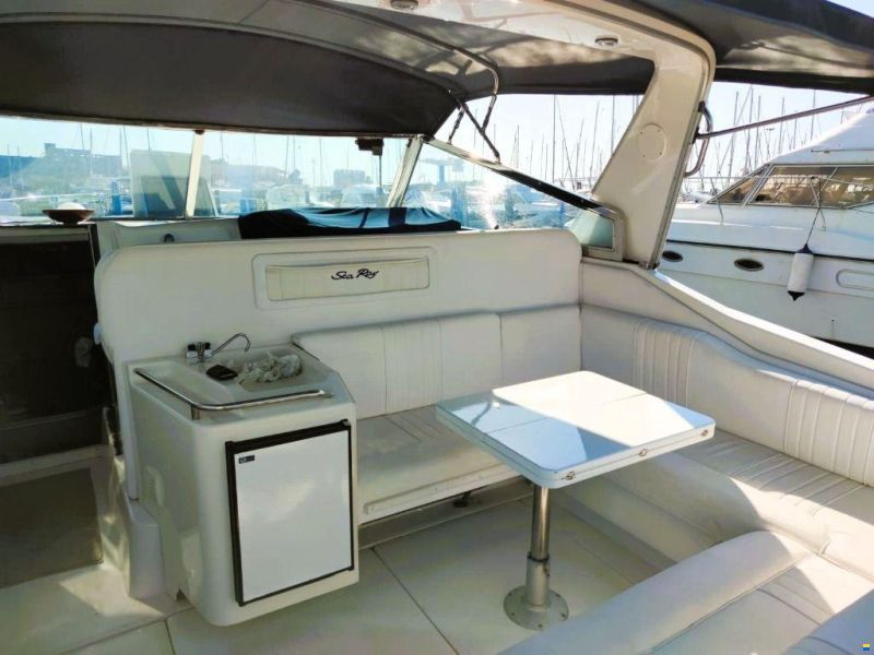 Sea Ray 350 SUNDANCER
