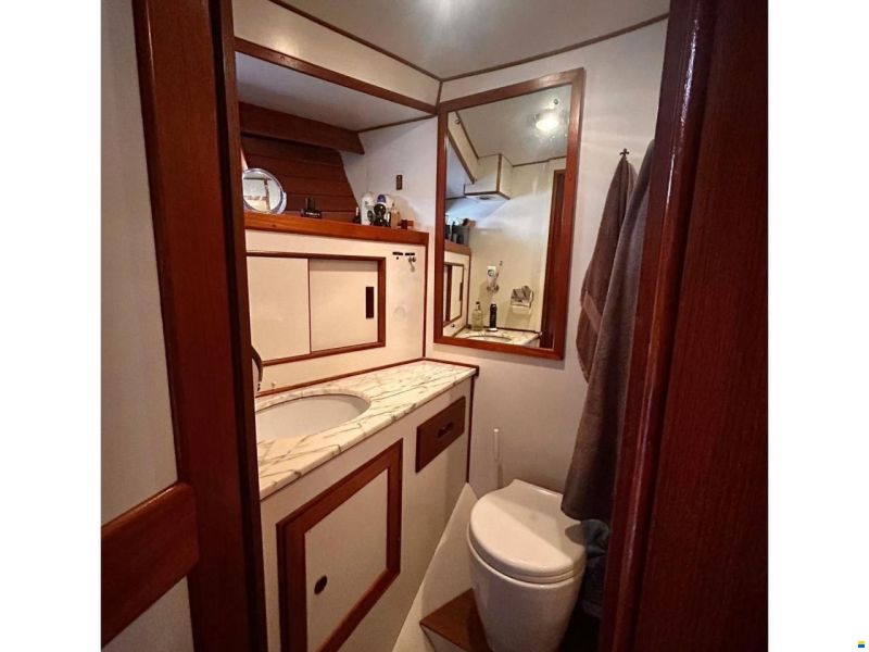 Kong & Halvorsen Island Gypsy 44