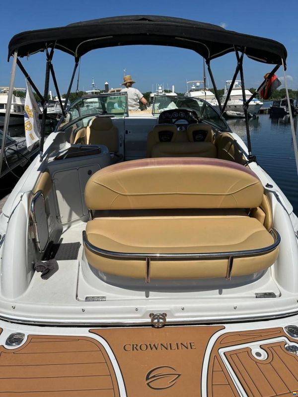 Crownline 280 CR