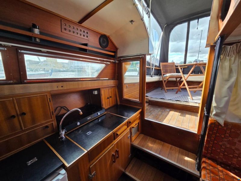 Coronet 32 Oceanfarer