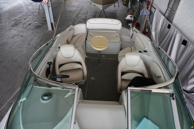 Crownline 275 CCR