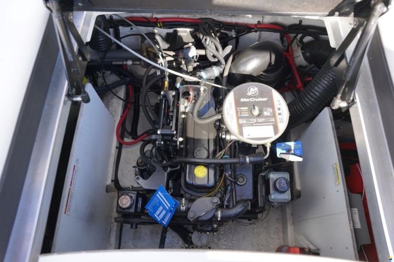 Sea Ray 190 SPORT