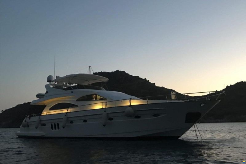 Astondoa 72 GLX