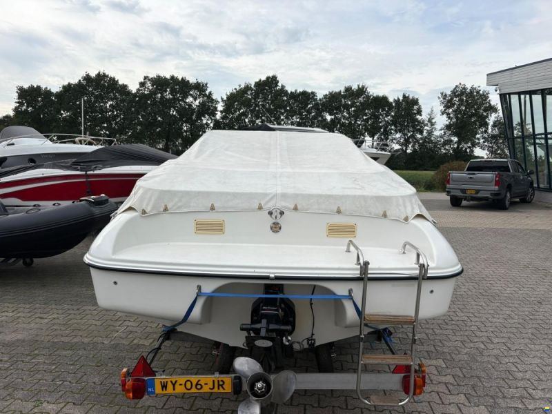 Astromar LC600 Cabin