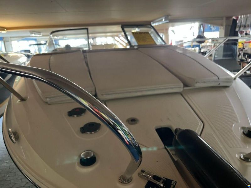 Bayliner 742R
