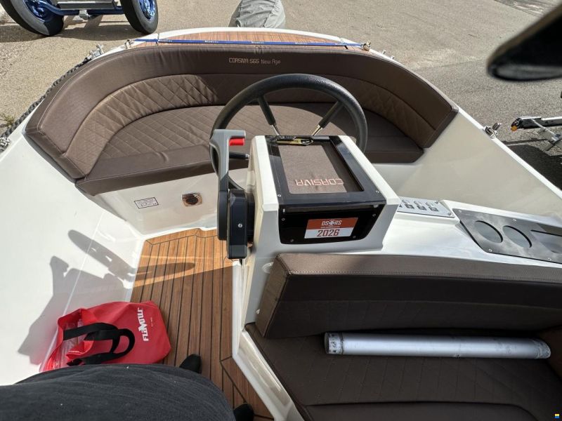 Corsiva 565 New Age (2019) med Yamaha F40FET og