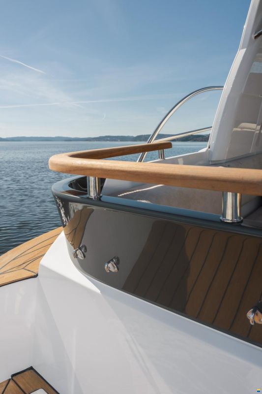Marex 310 Sun Cruiser