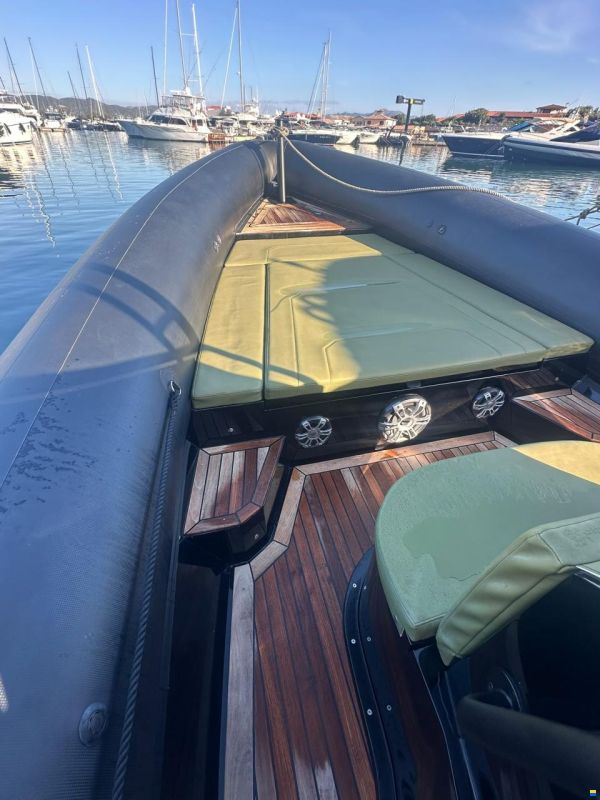 SeaWater PHANTOM 300