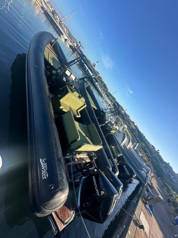 SeaWater PHANTOM 300