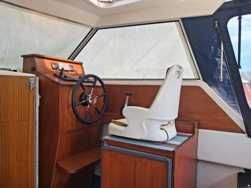 Marco Yachts 860AK