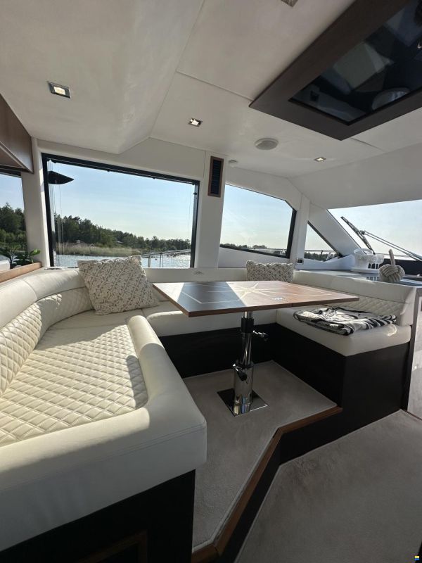 Galeon 460 Flybridge
