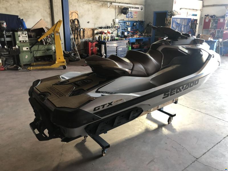 Sea-Doo GTX 300 Limited