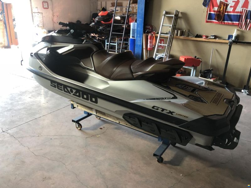 Sea-Doo GTX 300 Limited