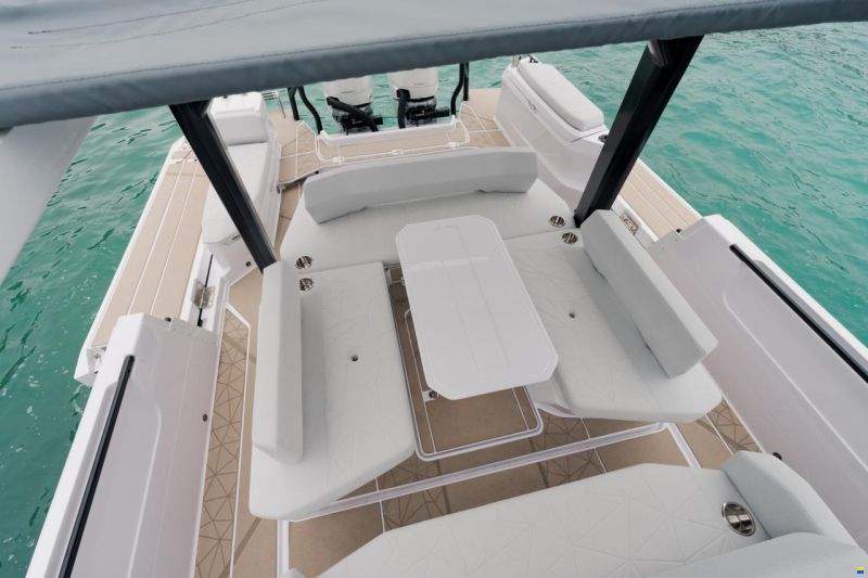 Axopar 38 Sun-Top