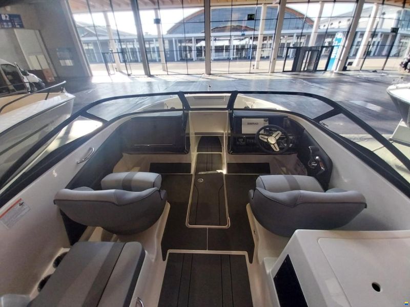 Bayliner V22 OE