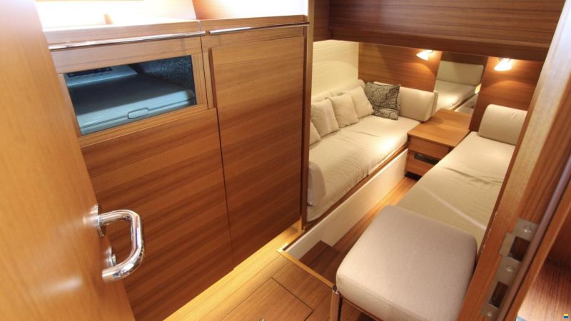 Delta Powerboats 54