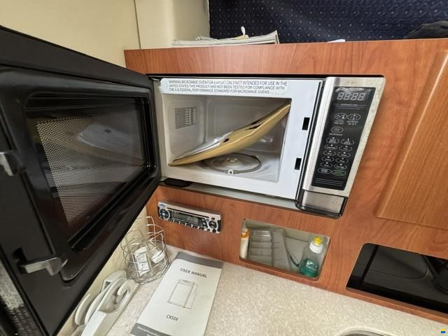 Bayliner 300SB