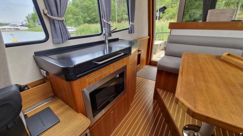 Targa 37 CFC Aft Door