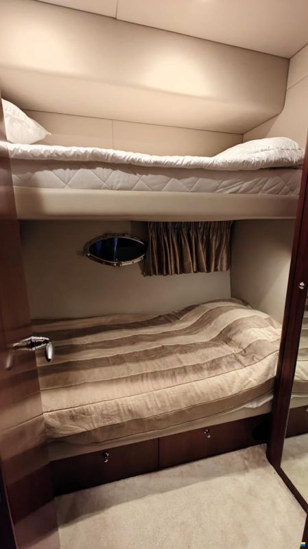 Sunseeker Predator 62