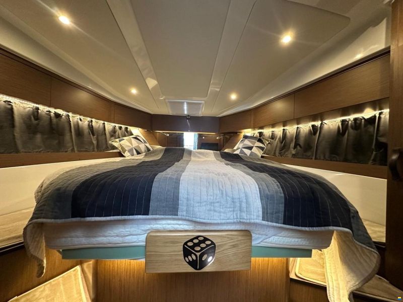 Beneteau ANTARES 11 COUPE