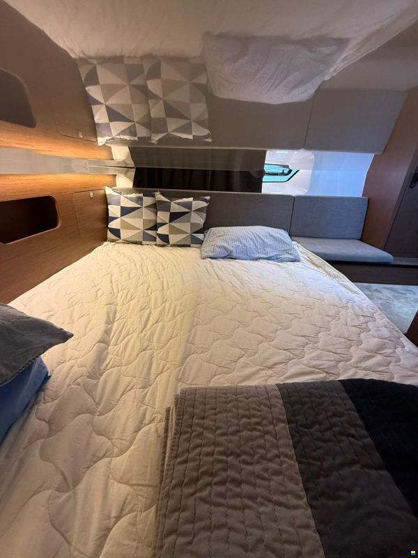 Beneteau ANTARES 11 COUPE