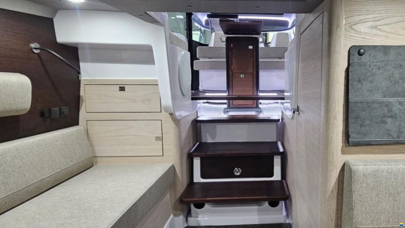 Axopar 45 XC Cross Cabin