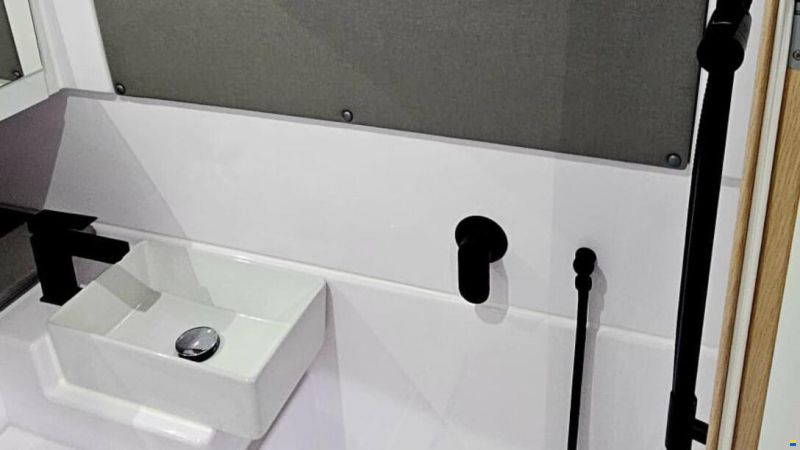 Axopar 45 XC Cross Cabin